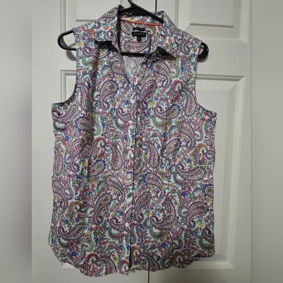 Talbots Tops - Talbots Paisley Botton Down Wrinkle Resistant Sleeveless Blouse Size 12